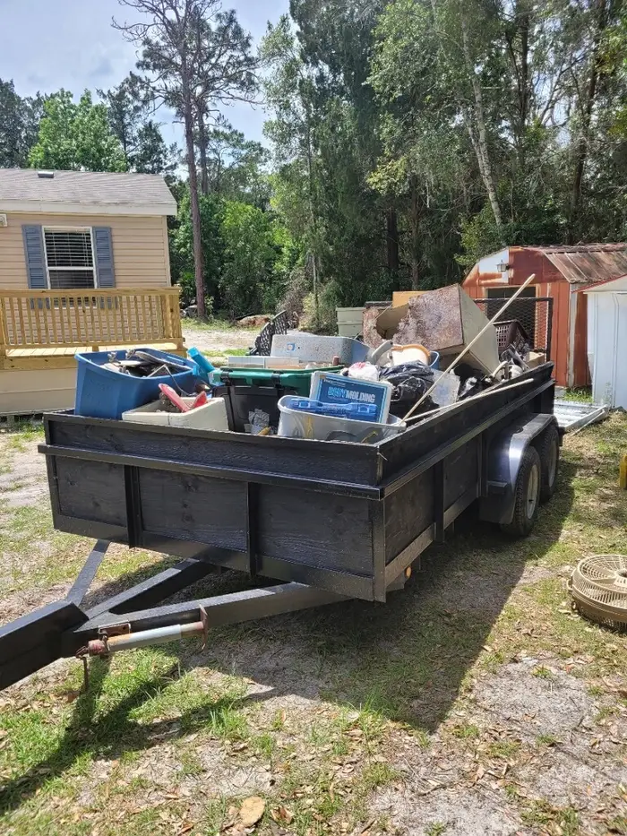 Shed demolition and teardown at residential property in Florida