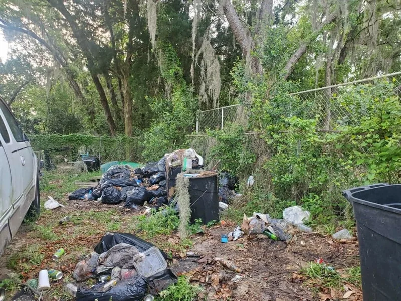 Furniture removal and junk pickup service in Citrus County, FL